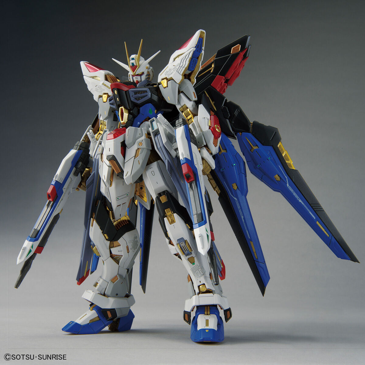 MGEX 機動戦士ガンダムSEED DESTINY ストライクフリーダムガンダム 1/100 – viviON BLUE