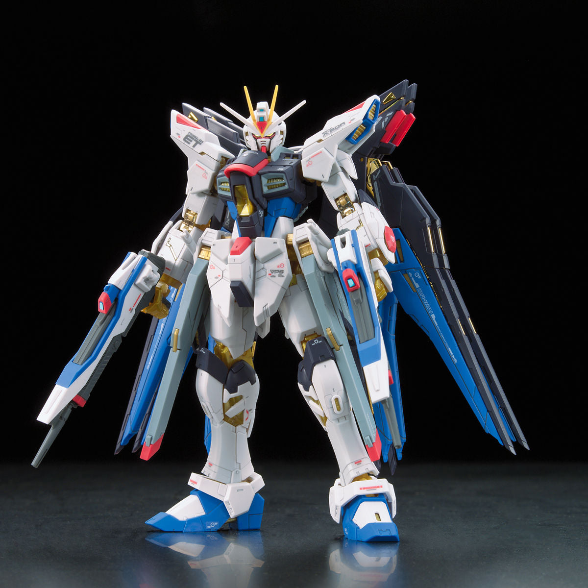 RG 機動戦士ガンダムSEED DESTINY ZGMF-X20A ストライクフリーダムガンダム 1/144 – viviON BLUE