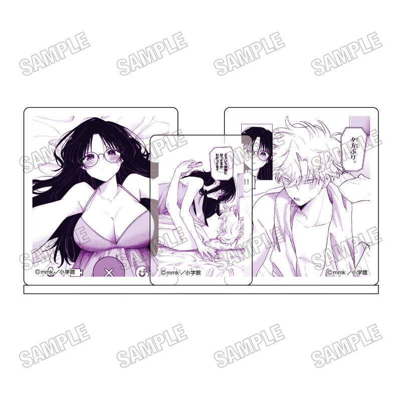 “The guy sitting next to me looks at me like that” Famous scene mini acrylic diorama ③