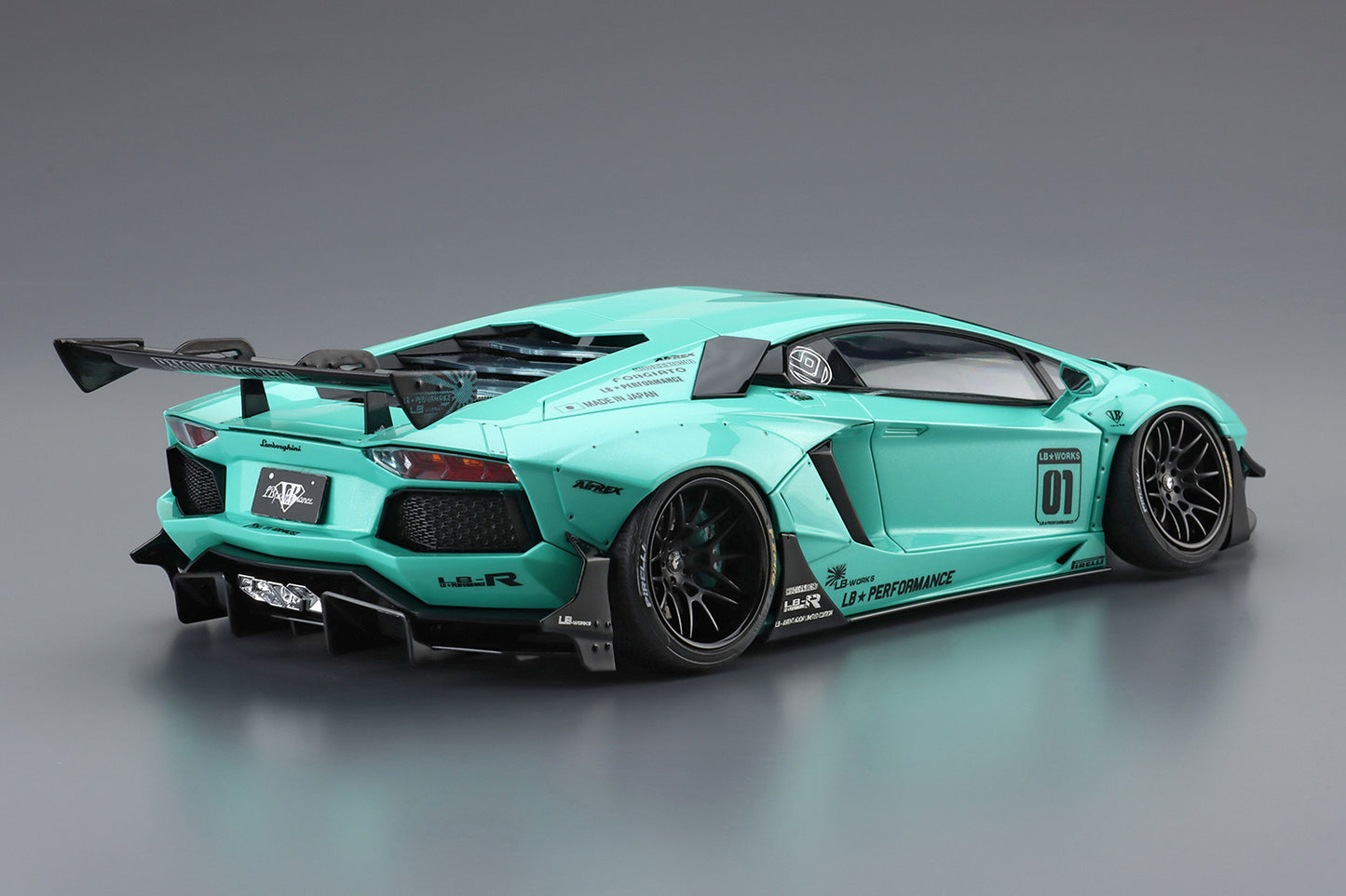 1/24 Liberty Walk LB Works Lamborghini Aventador Limited Edition Ver.2