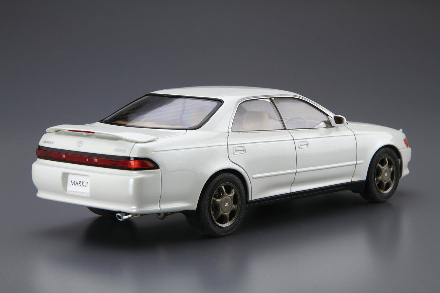 的☆模型车 1/24 丰田 JZX90 Mark II Grande/Tourer '92