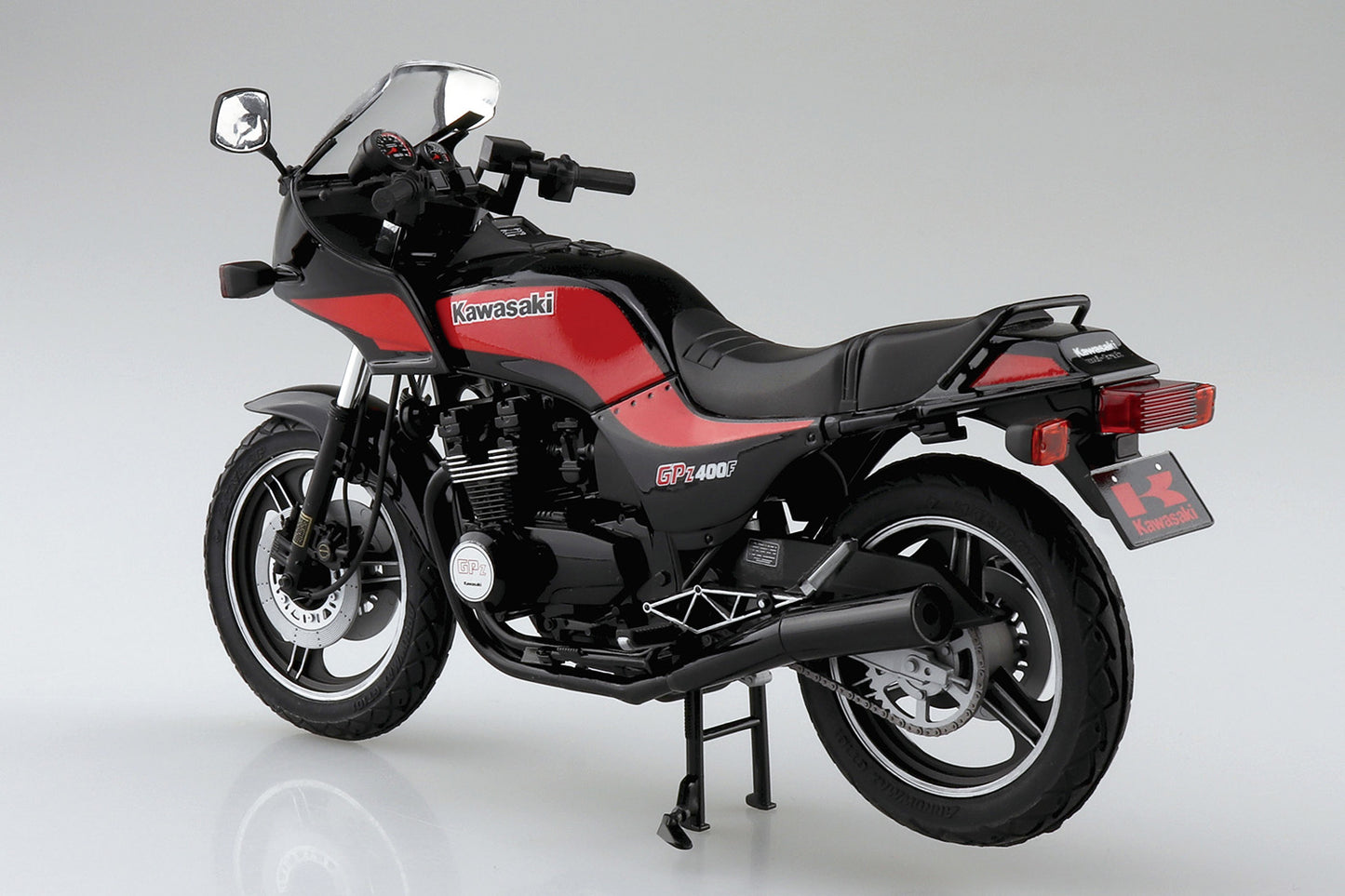 的☆摩托车 1/12 川崎 ZX400A2 GPz400F '84