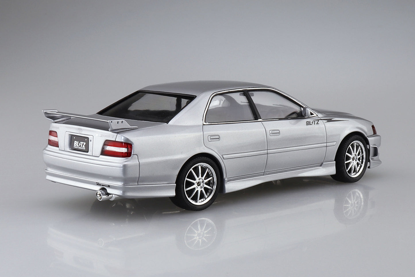 the☆Tuned Car 1/24 Blitz JZX100 Chaser Tourer V '96 (TOYOTA)
