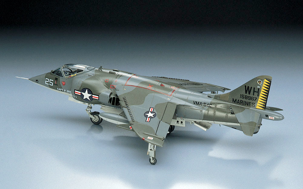 Hasegawa AV8A Harrier 1/72