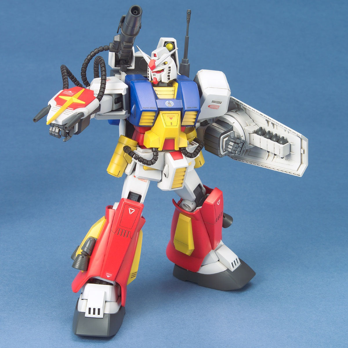 M.G. Mobile Suit Gundam Perfect Gundam 1/100