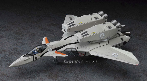 Hasegawa Macross Plus VF-11B Super Thunderbolt Macross Plus