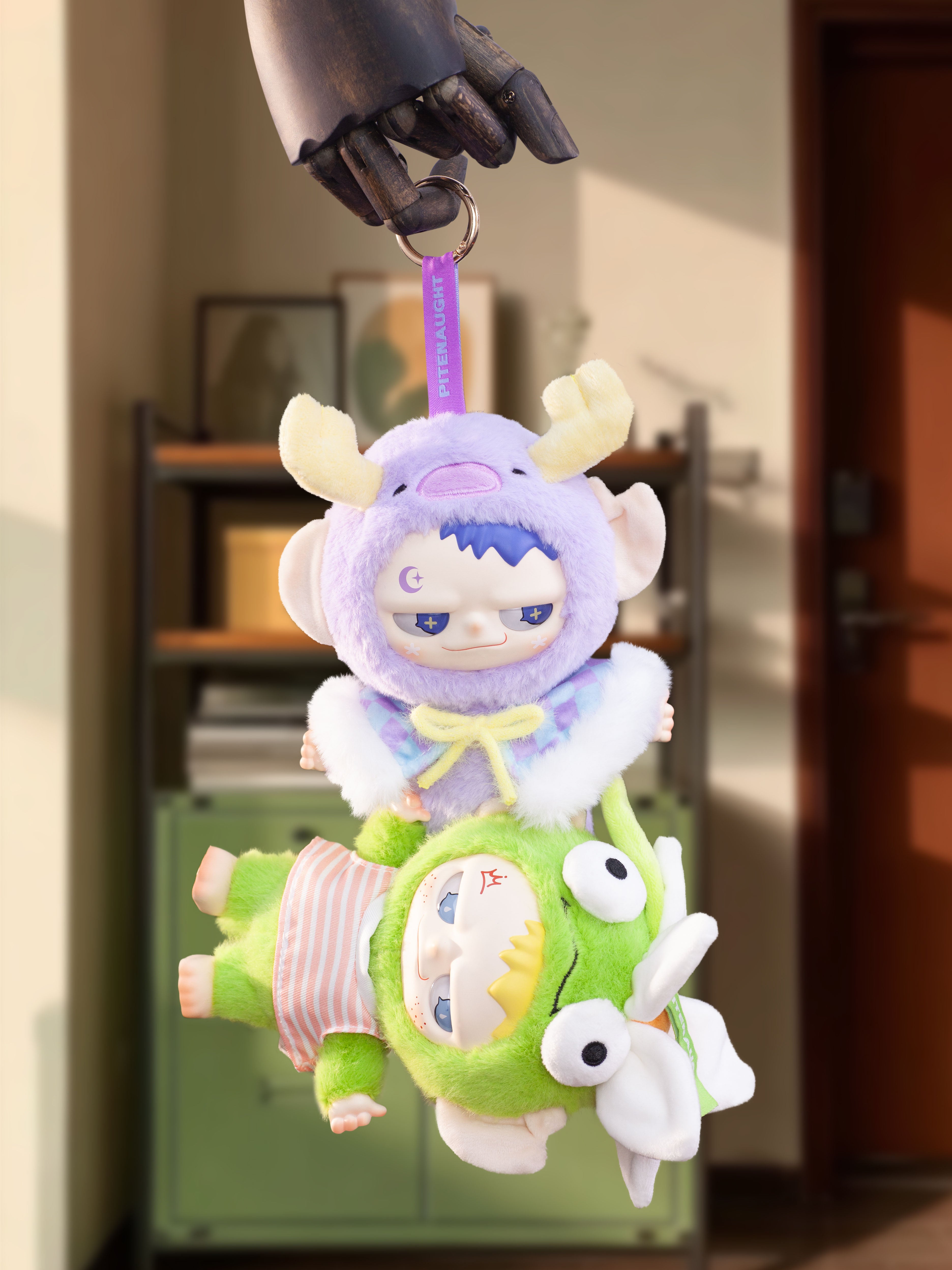 19八3 PITENAUGHT INTO NEVERLANDシリーズ トレーディングプラッシュ 6