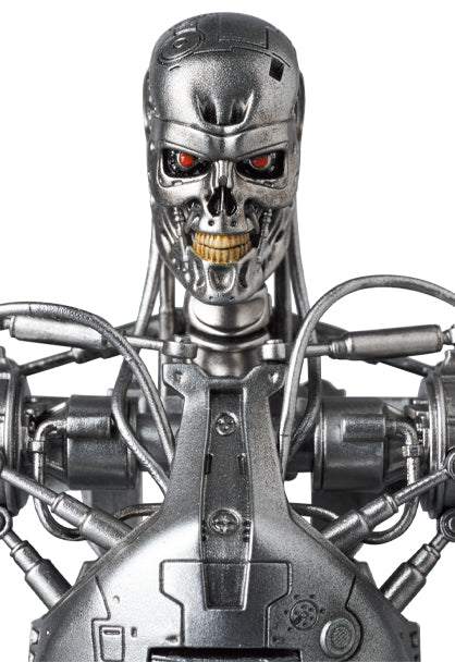 MAFEX 终结者ENDOSKELETON（T2 版）。