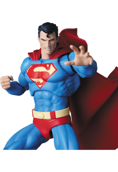 MAFEX DC Comics Superman (Hush Ver.)