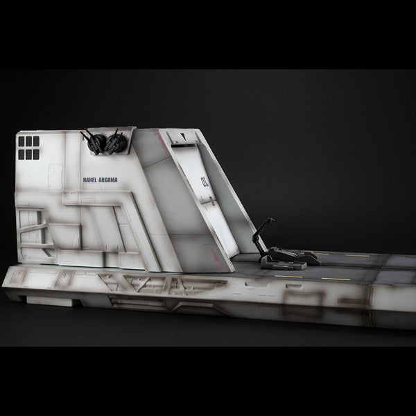 Realistic Model Series Mobile Suit GundamUC 1/144 Nahel Argama Catapult Deck for HG (UC Ver.)