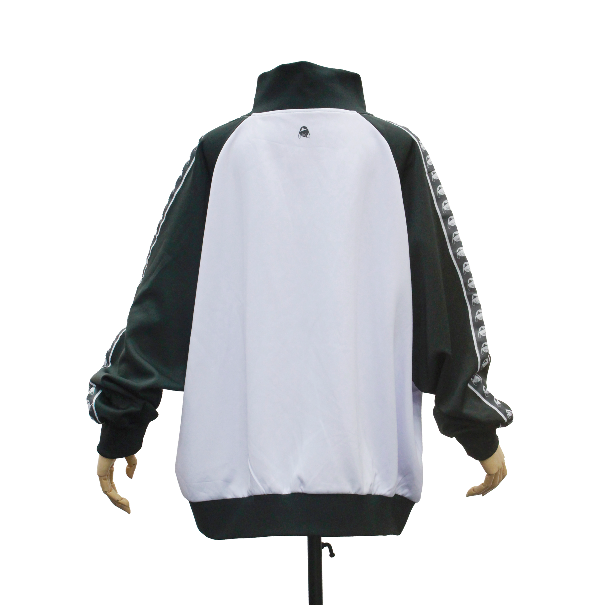 02_______03_b.png?v=1760944209