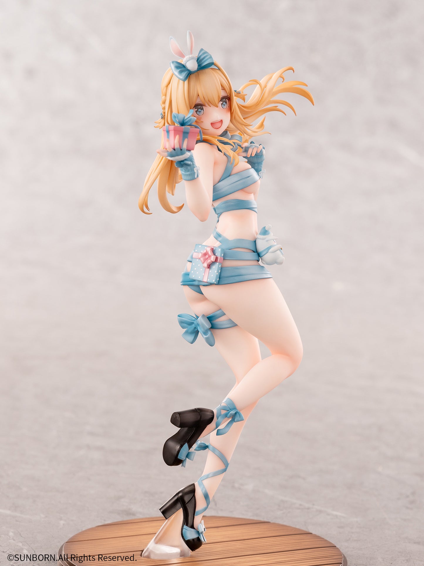 Girls' Frontline 2: Exilium - Suomi (Snow Rabbit's Gift Ver.) 1/6