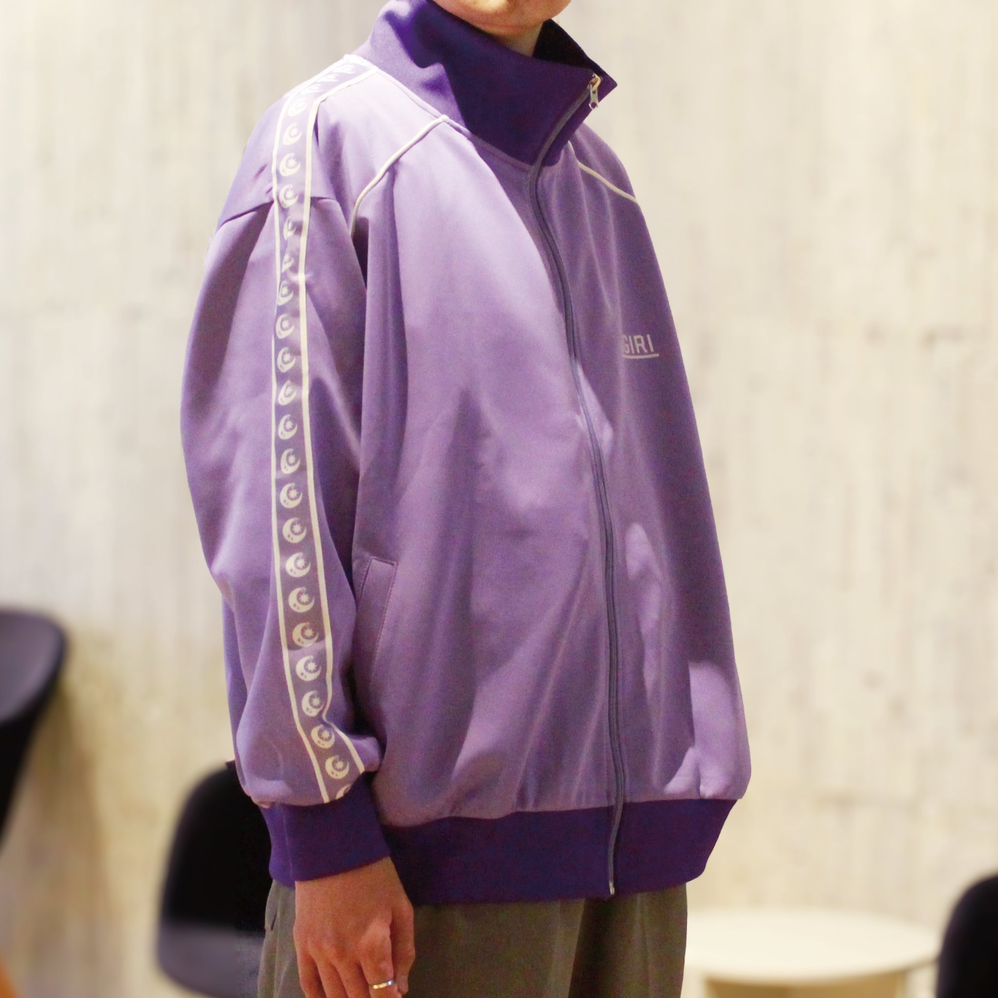 あおぎり高校 公式ジャージ 音霊魂子 – viviON BLUE