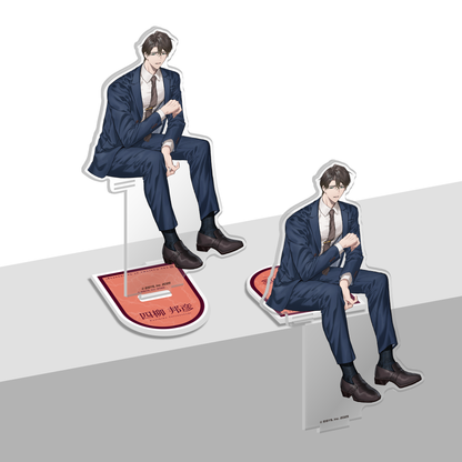 四柳の因習兄弟 座るアクリルスタンド 四柳 邦彦