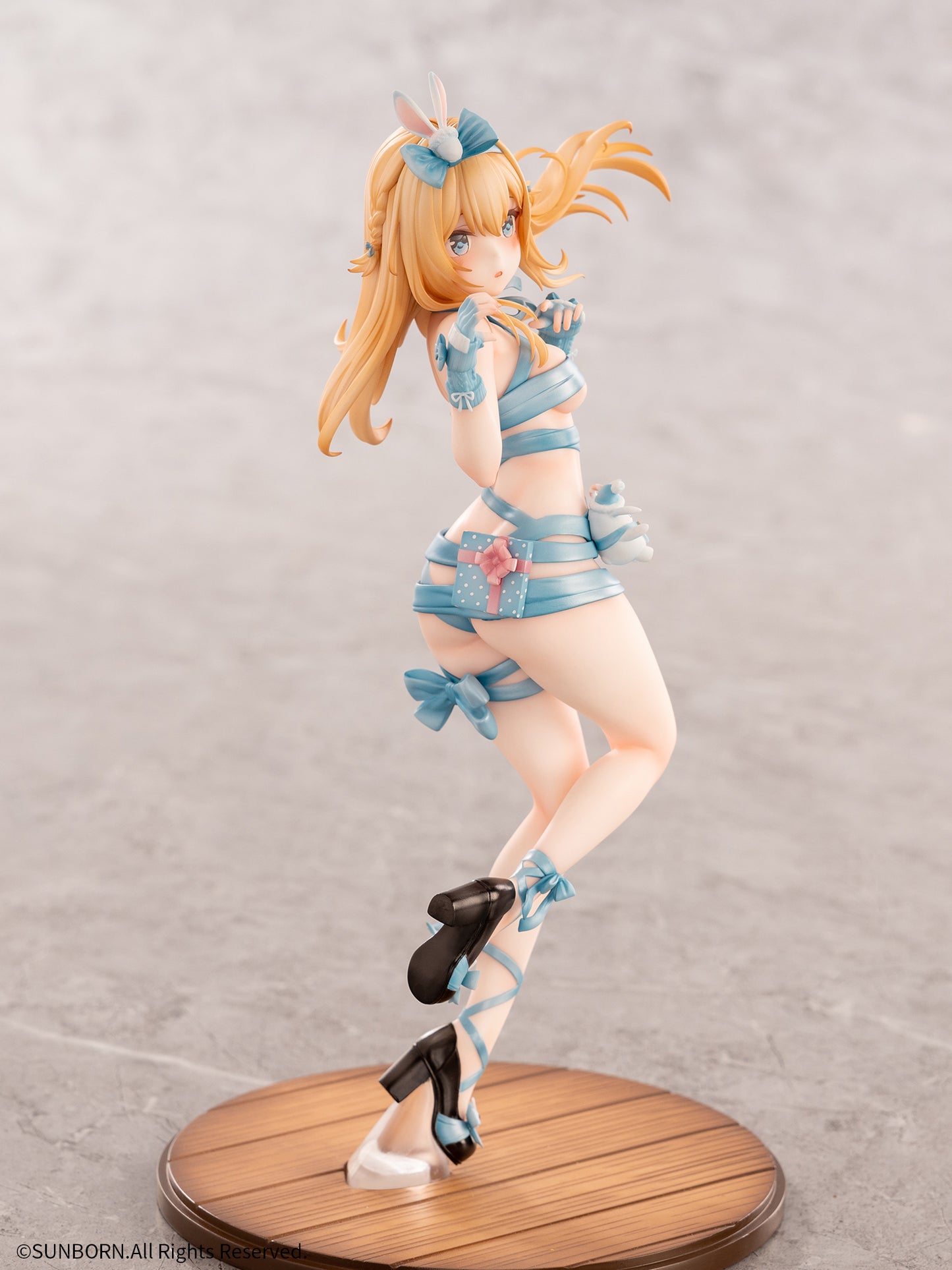 Girls' Frontline 2: Exilium - Suomi (Snow Rabbit's Gift Ver.) 1/6