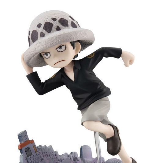 G.E.M. Series One Piece  Trafalgar Law RUN! RUN!