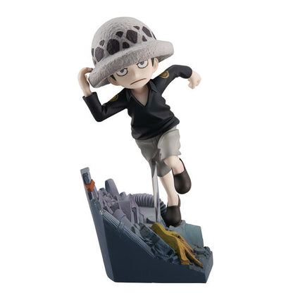 G.E.M. Series One Piece  Trafalgar Law RUN! RUN!