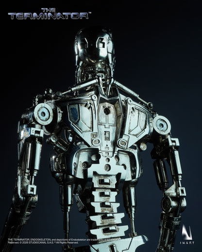 INART Terminator T-800 Endoskeleton 1/6 scale collectibleFigure