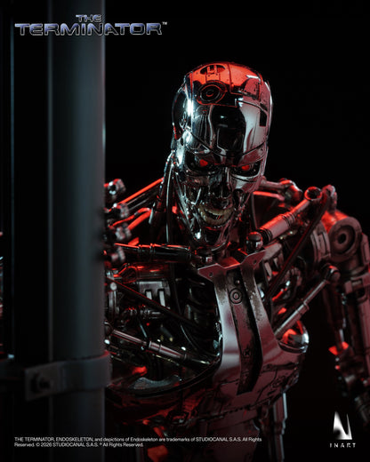 INART Terminator T-800 Endoskeleton 1/6 scale collectibleFigure