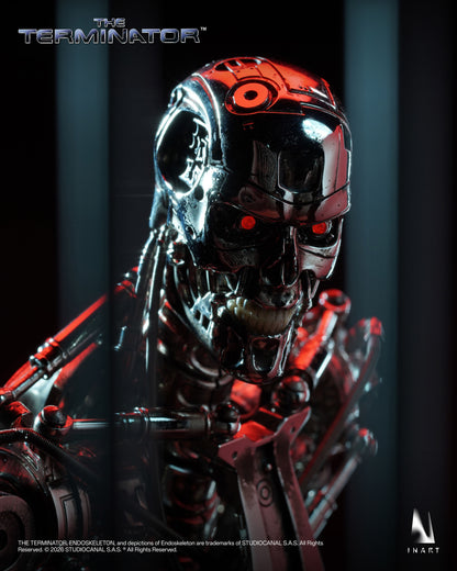 INART Terminator T-800 Endoskeleton 1/6 scale collectibleFigure