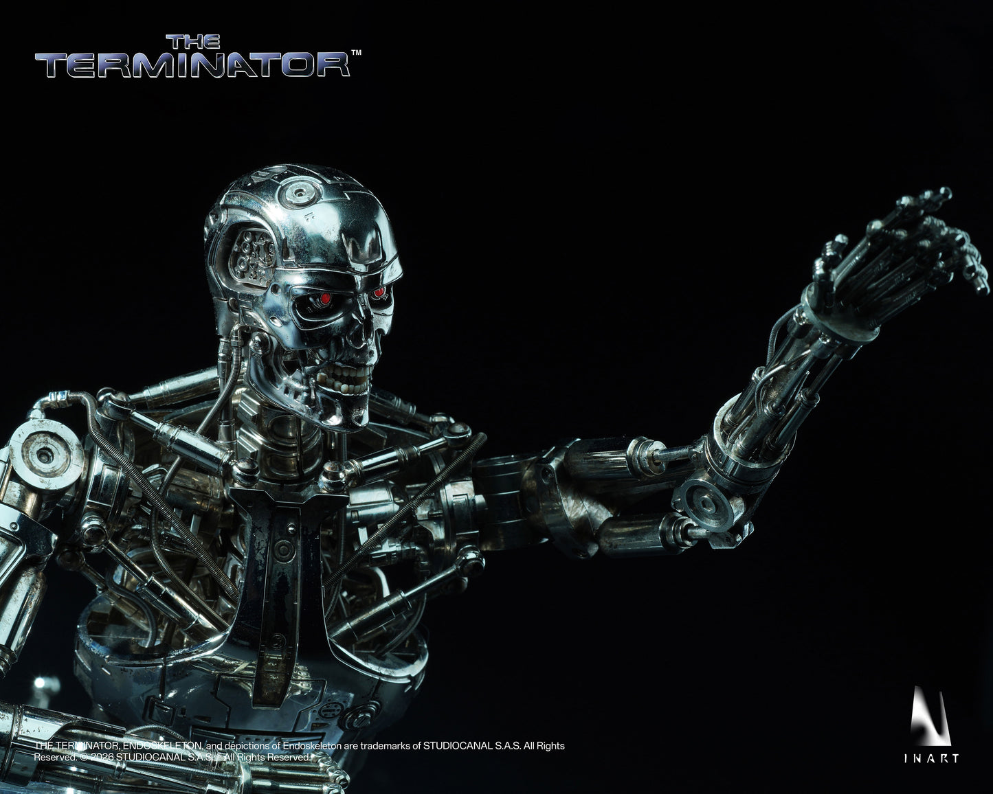 INART Terminator T-800 Endoskeleton 1/6 scale collectibleFigure
