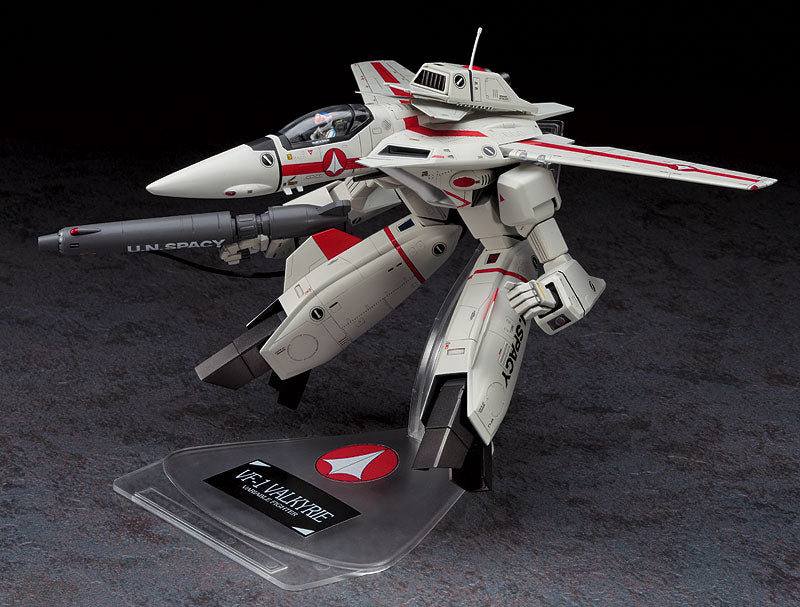 Hasegawa Super Dimension Fortress Macross VF-1J/A GAWK Valkyrie 1/72