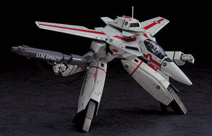 Hasegawa Super Dimension Fortress Macross VF-1J/A GAWK Valkyrie 1/72