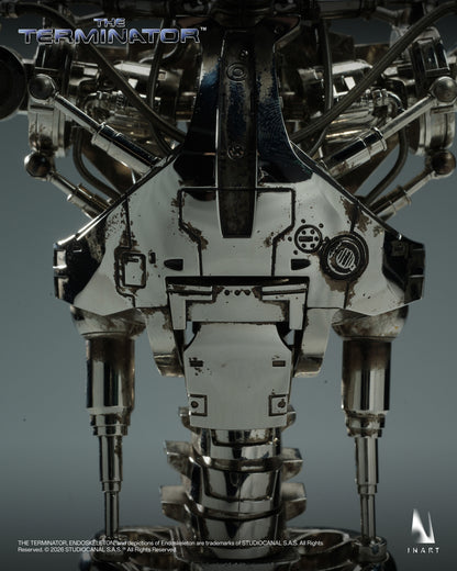 INART Terminator T-800 Endoskeleton 1/6 scale collectibleFigure