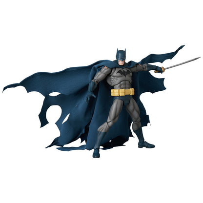 MAFEX BATMAN DAMAGE Ver.（BATMAN: HUSH Ver.）