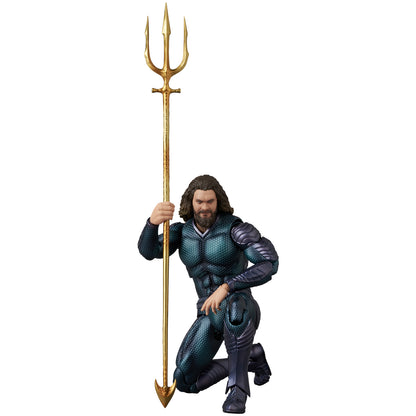 MAFEX AQUAMAN (STEALTH SUIT)