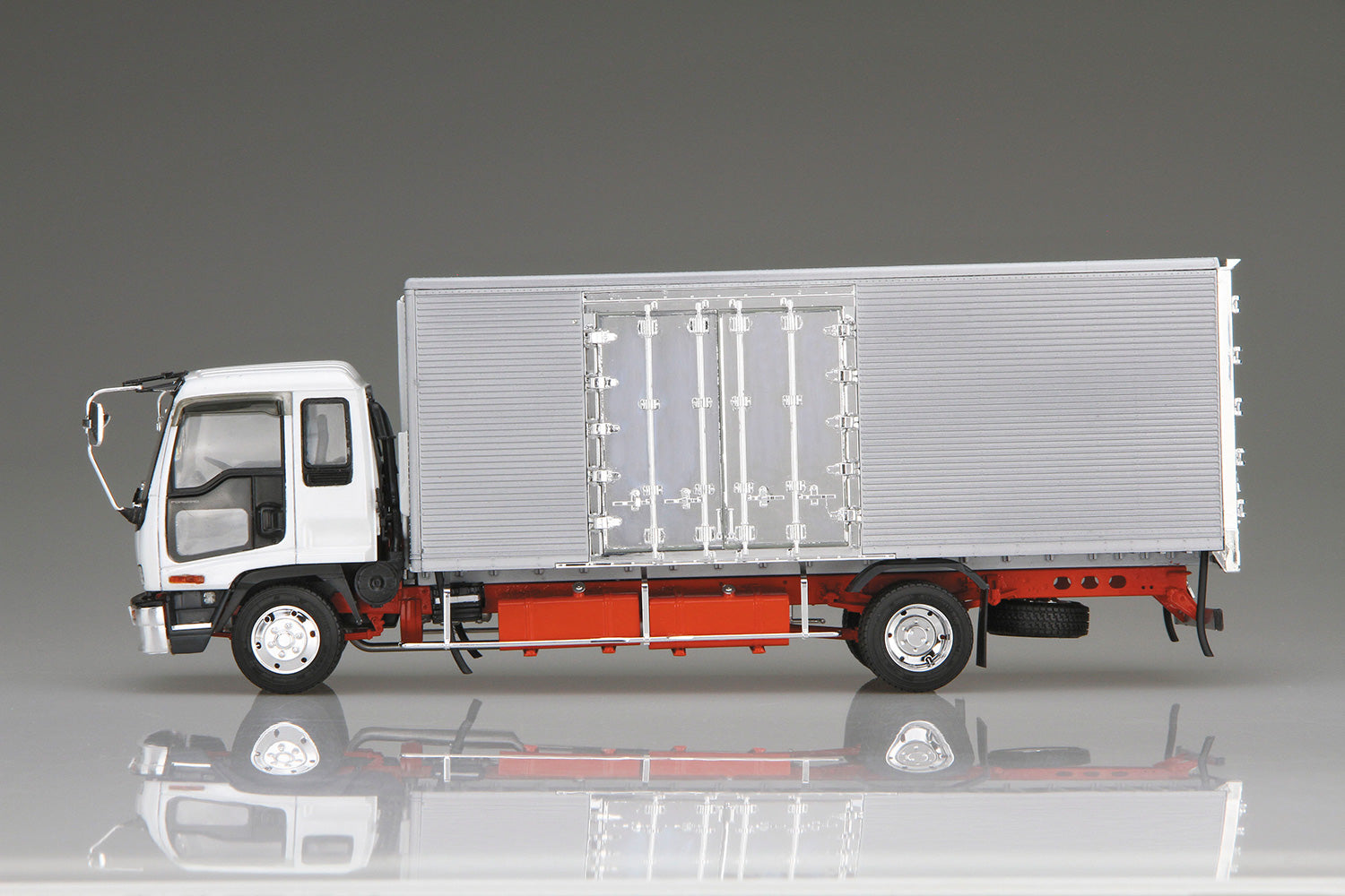 1/32 ヘビーフレイト いすゞ フォワード ハイスター冷凍車 – viviON BLUE