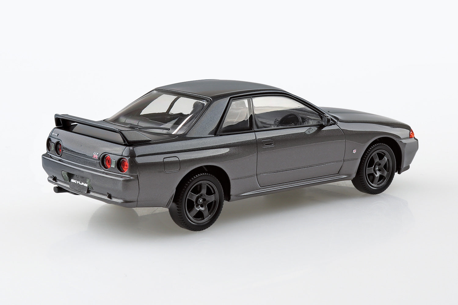 the☆Snap Kit NISSAN R32 SKYLINE GT-R (Gun Gray Metallic) – viviON