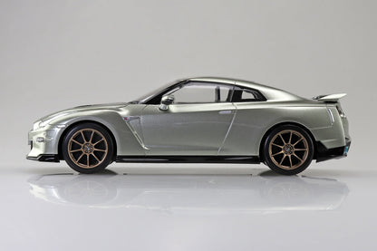 楽プラ スナップキット ニッサン R35 NISSAN GT-R 2024（ミレニアムジェイド）