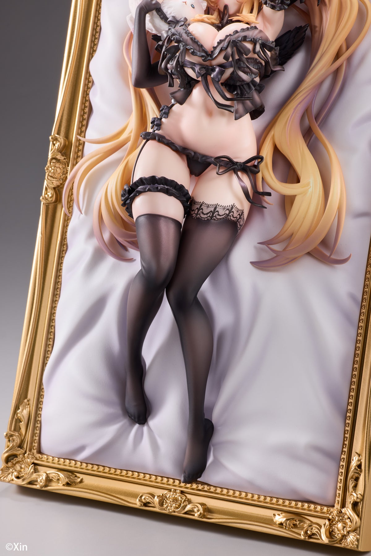 ステラ 黒猫 Ver. Illustrated by Xin 1/7 完成品フィギュア 豪華版