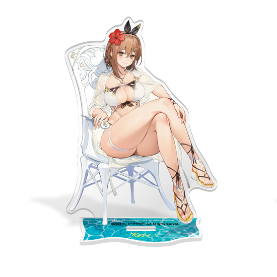 ライザの水着描き下ろしアクリルスタンド(組み立て後)