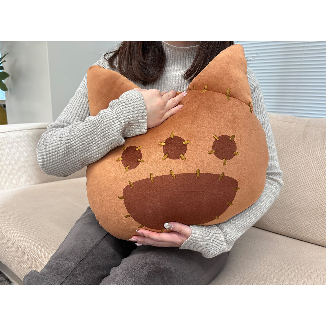 モンスターハンターワイルズ ネコ型クッション