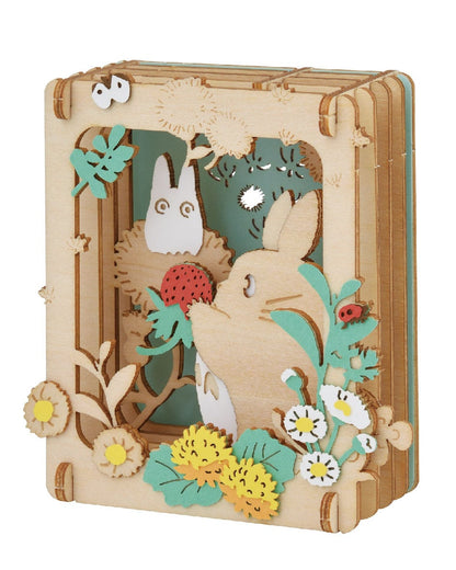 PAPER THEATER wood style My Neighbor Totoro, picking raspberries PT-W16