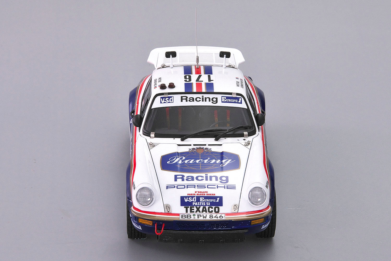 Porsche 911 Carrera 3.2 4x4 (Type 953) 1984 Paris-Dakar Rally 1/24