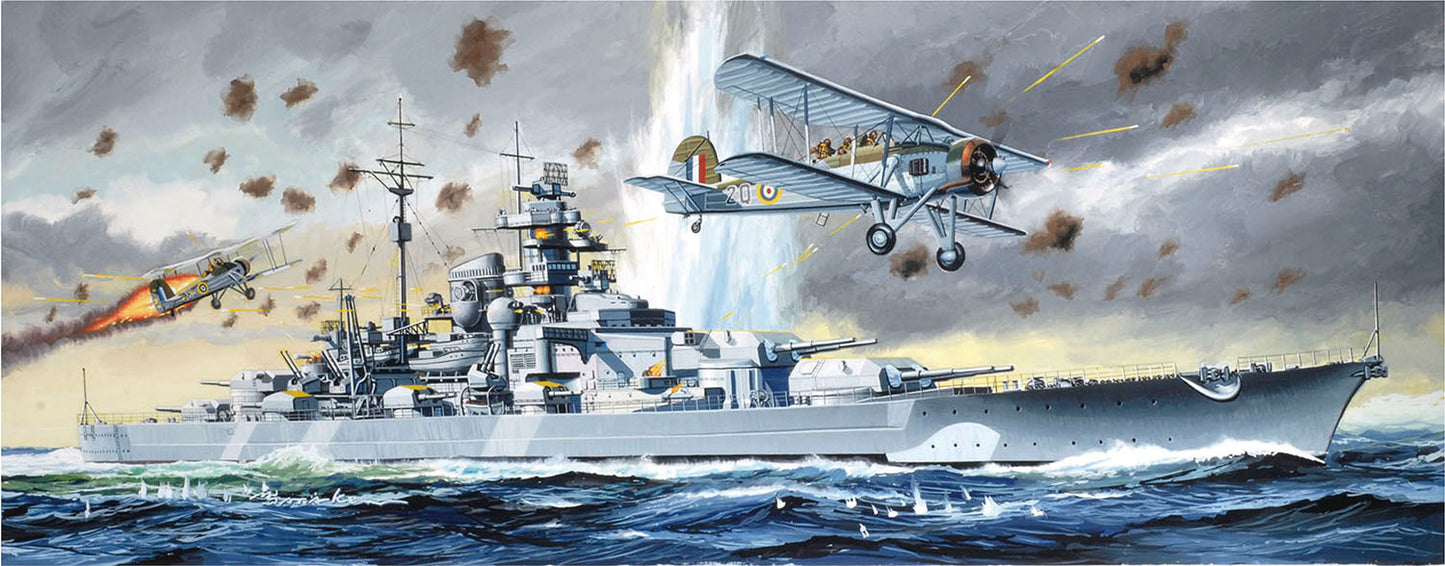 WW.II German Battleship Bismarck vs. Royal Navy Swordfish (May 26-27, 1941) 1/700 [Resale].