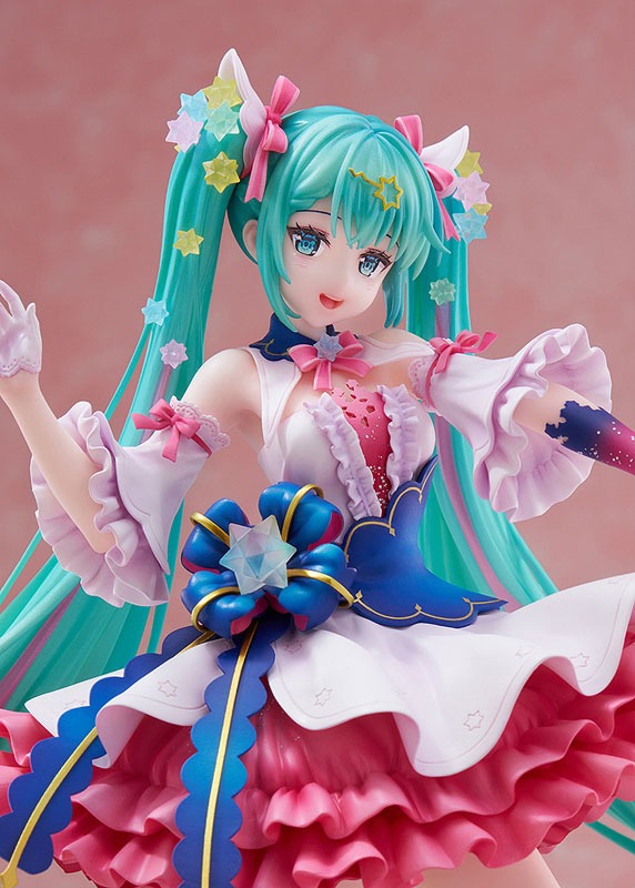 Creators Collection Figure Hatsune Miku - Rosuuri Ver. (Reissue)