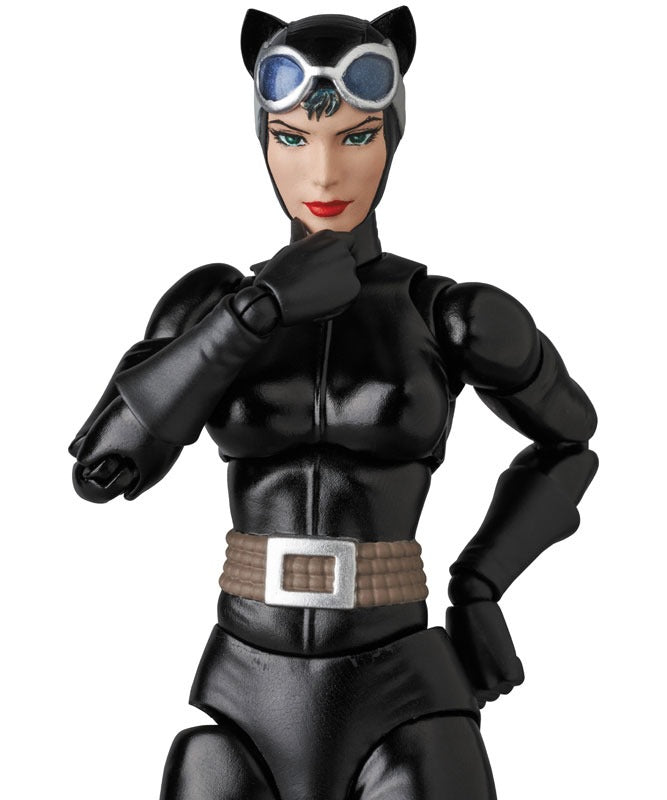 MAFEX 캣우먼(HUSH Ver.)