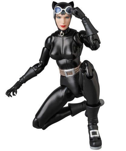 MAFEX 캣우먼(HUSH Ver.)