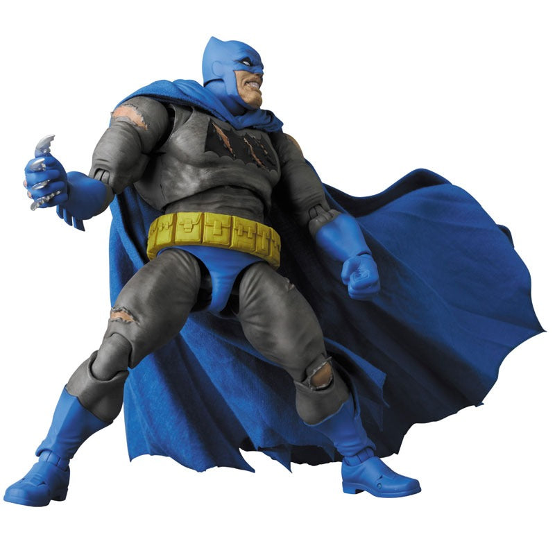 MAFEX BATMAN（TDKR:The Dark Knight Triumphant）